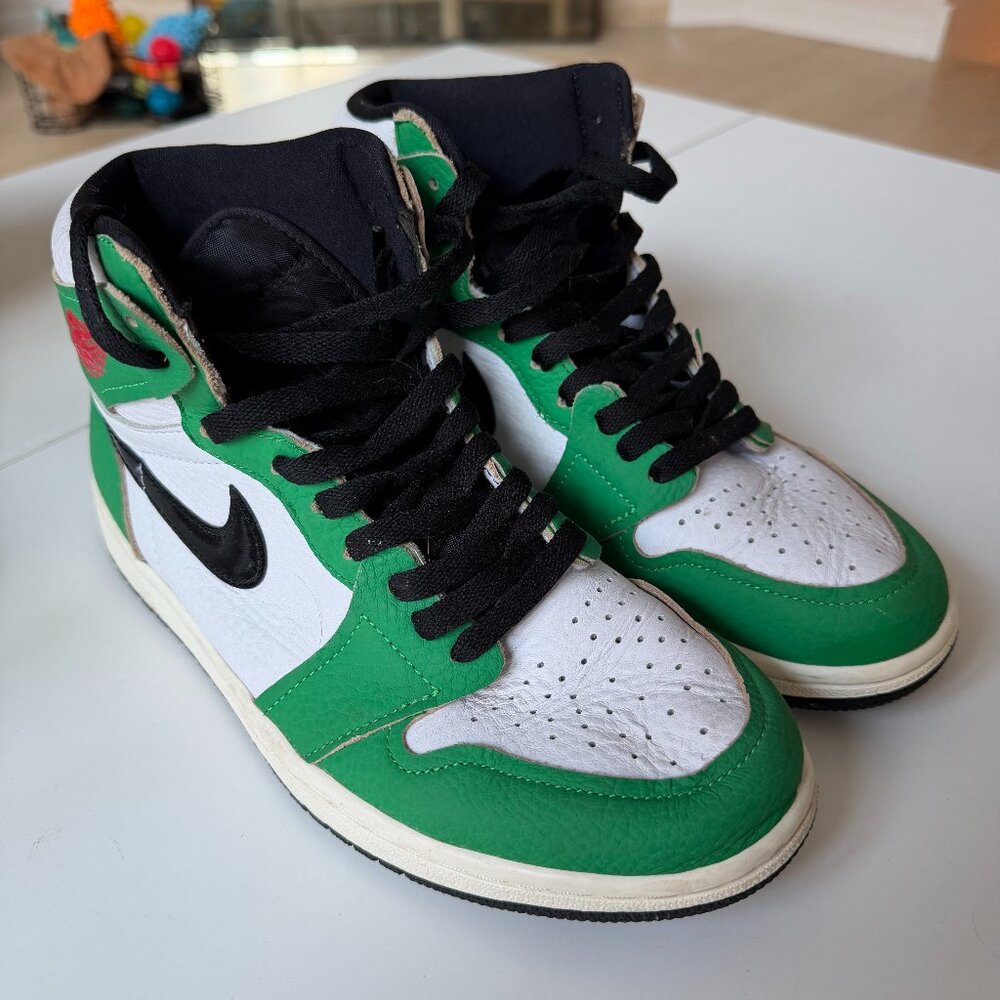 Nike Women's Air Jordan 1 Retro High OG 'Lucky Green' Size 8.5